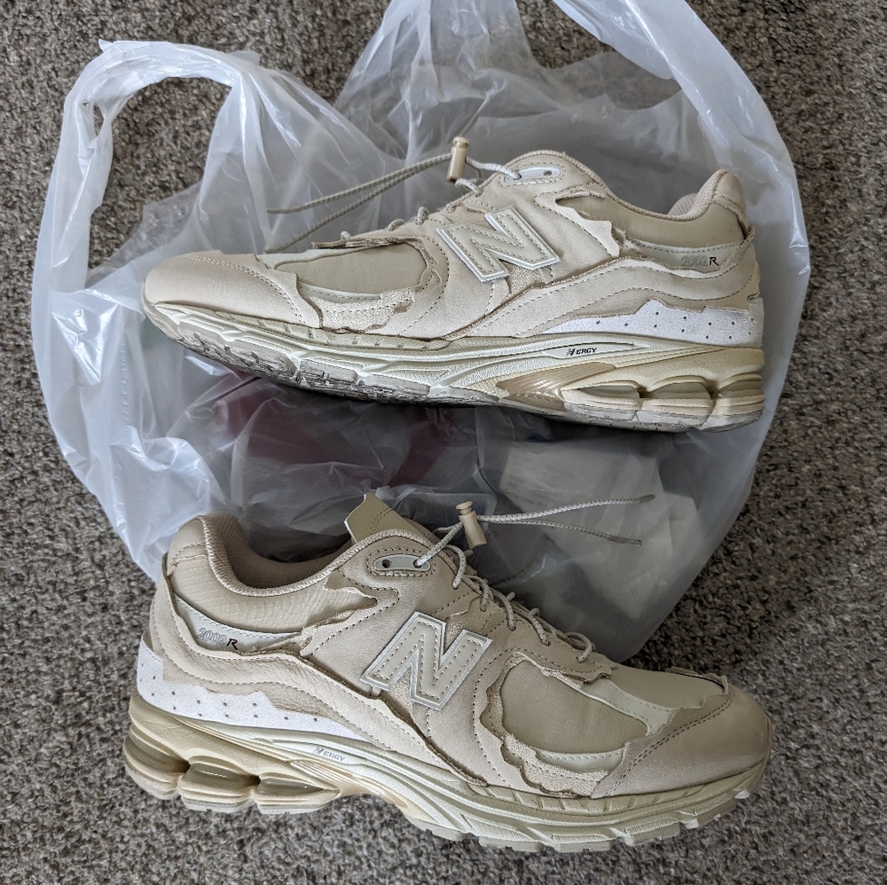 New Balance 2002rd sz 11.5(US) (m2002rdq) - Sandstone/Beige